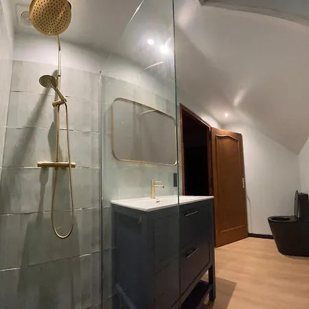 'les Comètes' Bed & Breakfast Lacaujamet