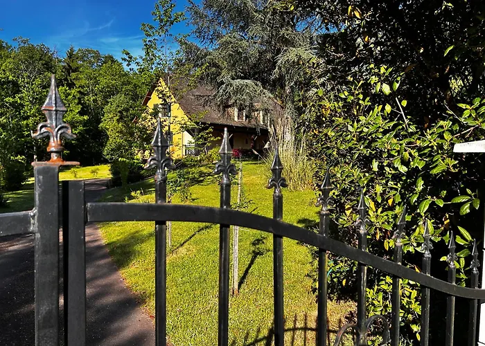 Bed & Breakfast 'les Cometes' Lacaujamet