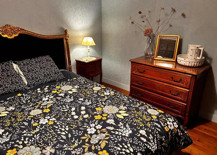 'les Cometes' Bed & Breakfast Lacaujamet